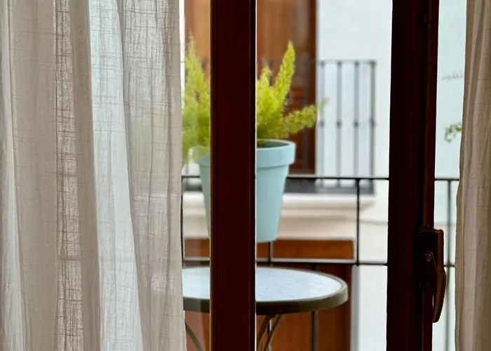 N28 Bed & Breakfast Xàtiva