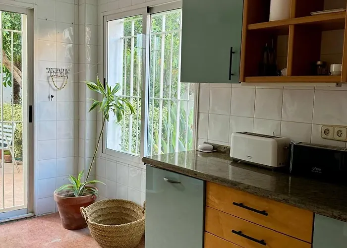 N28 Bed & Breakfast 3*